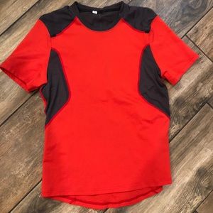 Lululemon men’s top